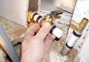 In Compton, We Repair Gas Lines and Valves